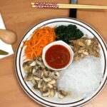 S8. Glass Noodle Salad(Chicken/Tofu(V)/Shrimp (+$2))